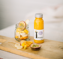 Cargar imagen en el visor de la galería, MANGO &amp; FRUITA DE LA PASSIÓ 250ML
